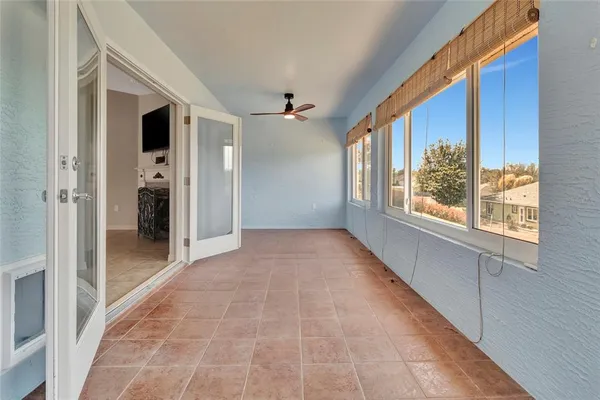 $300,000 | 106 Fairway Circle, Umatilla, FL 32784