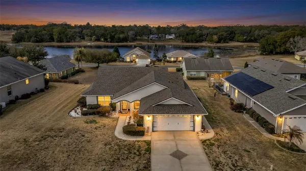 $300,000 | 106 Fairway Circle, Umatilla, FL 32784