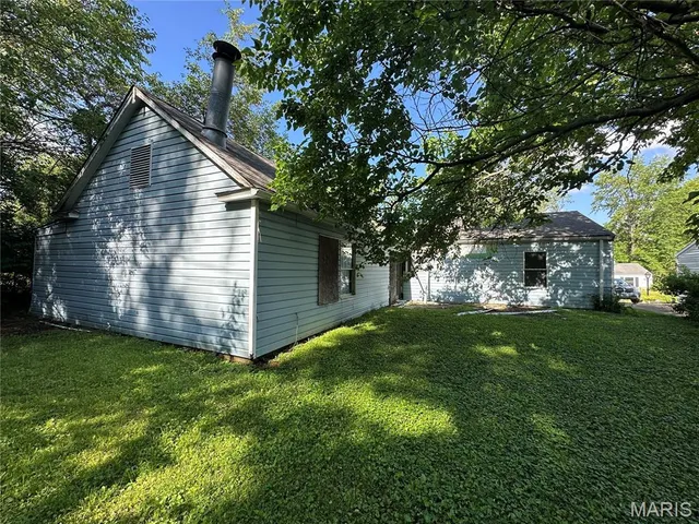 $34,900 | 9833 Dennis Drive, St. Louis, MO 63136