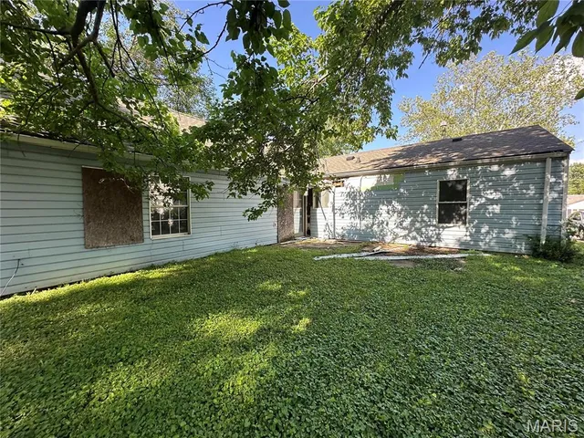 $34,900 | 9833 Dennis Drive, St. Louis, MO 63136