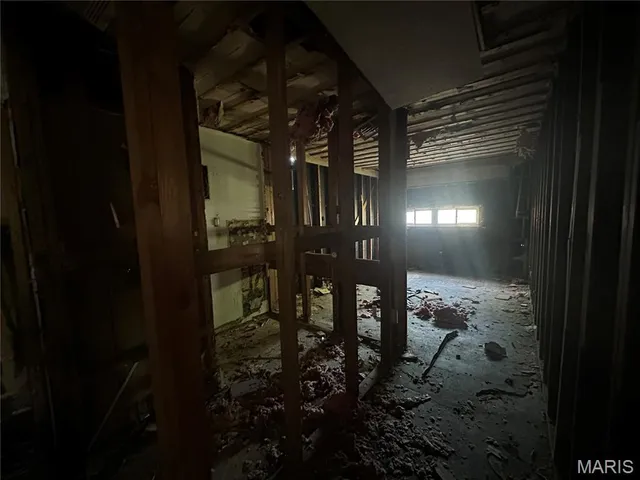 $34,900 | 9833 Dennis Drive, St. Louis, MO 63136