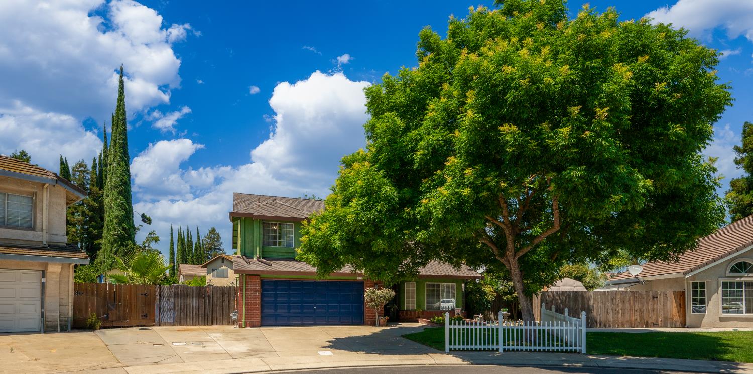 321 High Point Court Modesto, CA 95357 - Photo 6 of 65