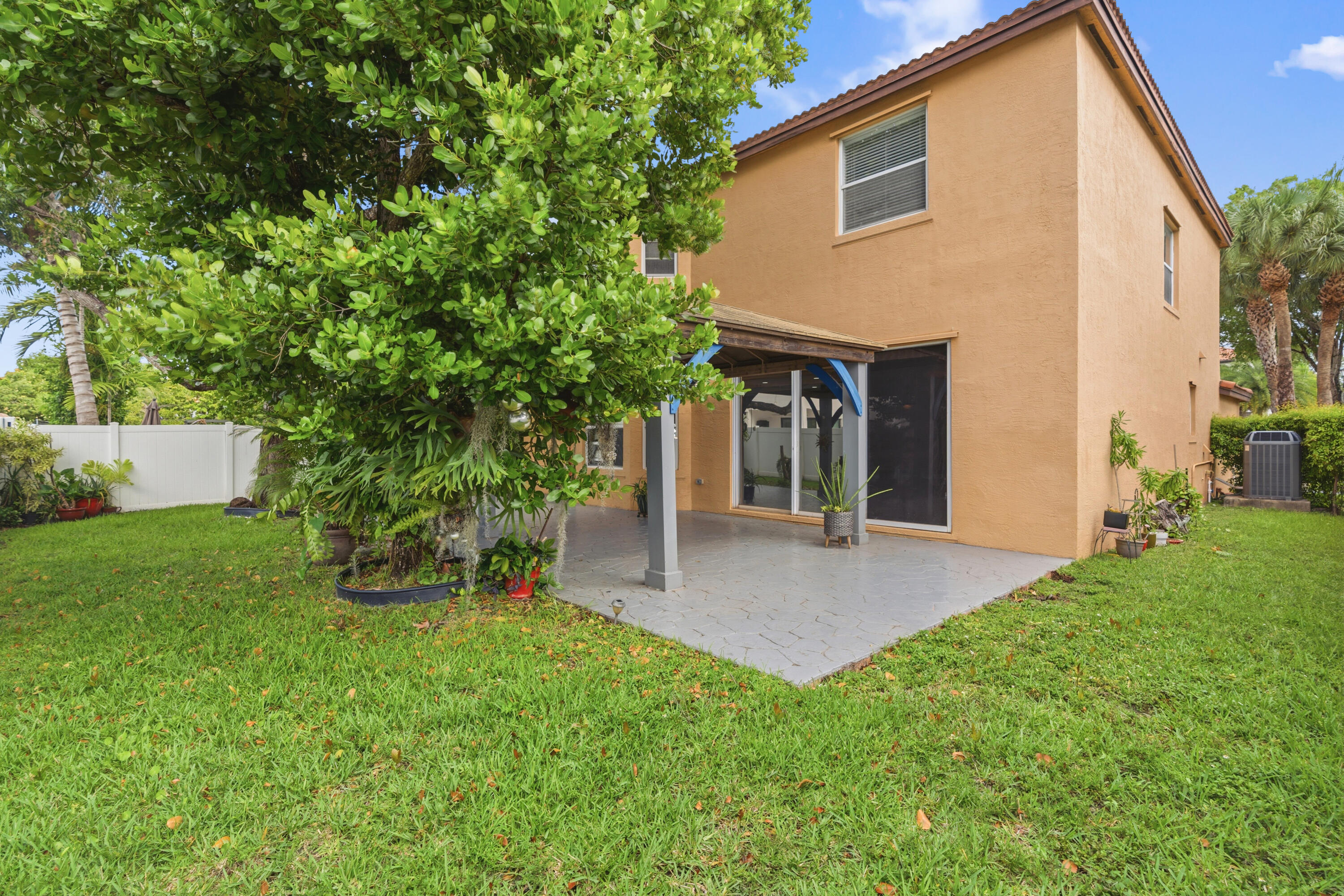 15744 Southwest 53rd Court Miramar, FL 33027 - Photo 40 of 56 DSC01646