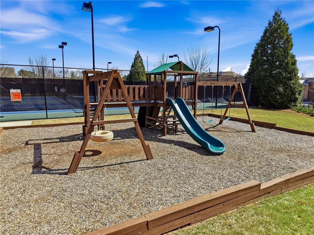 4366 Baverton Drive Suwanee, GA 30024 - Photo 31 of 41