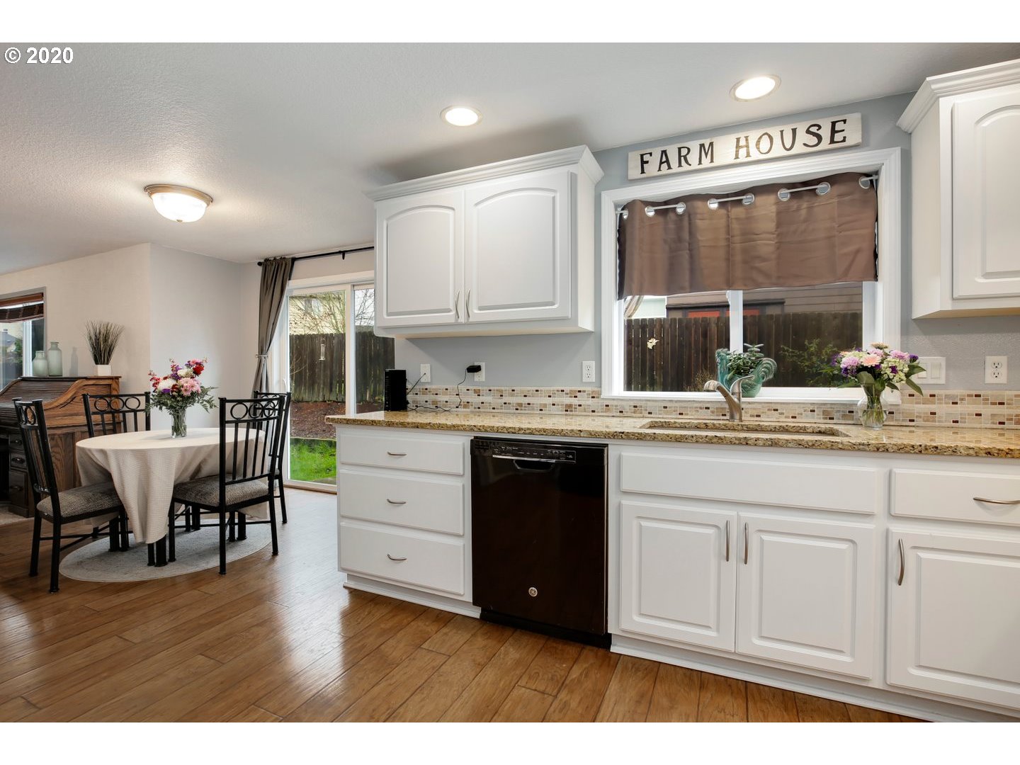 1636 North Falcon Drive Ridgefield, WA 98642 - Photo 14 of 31 Gallery Image 14
