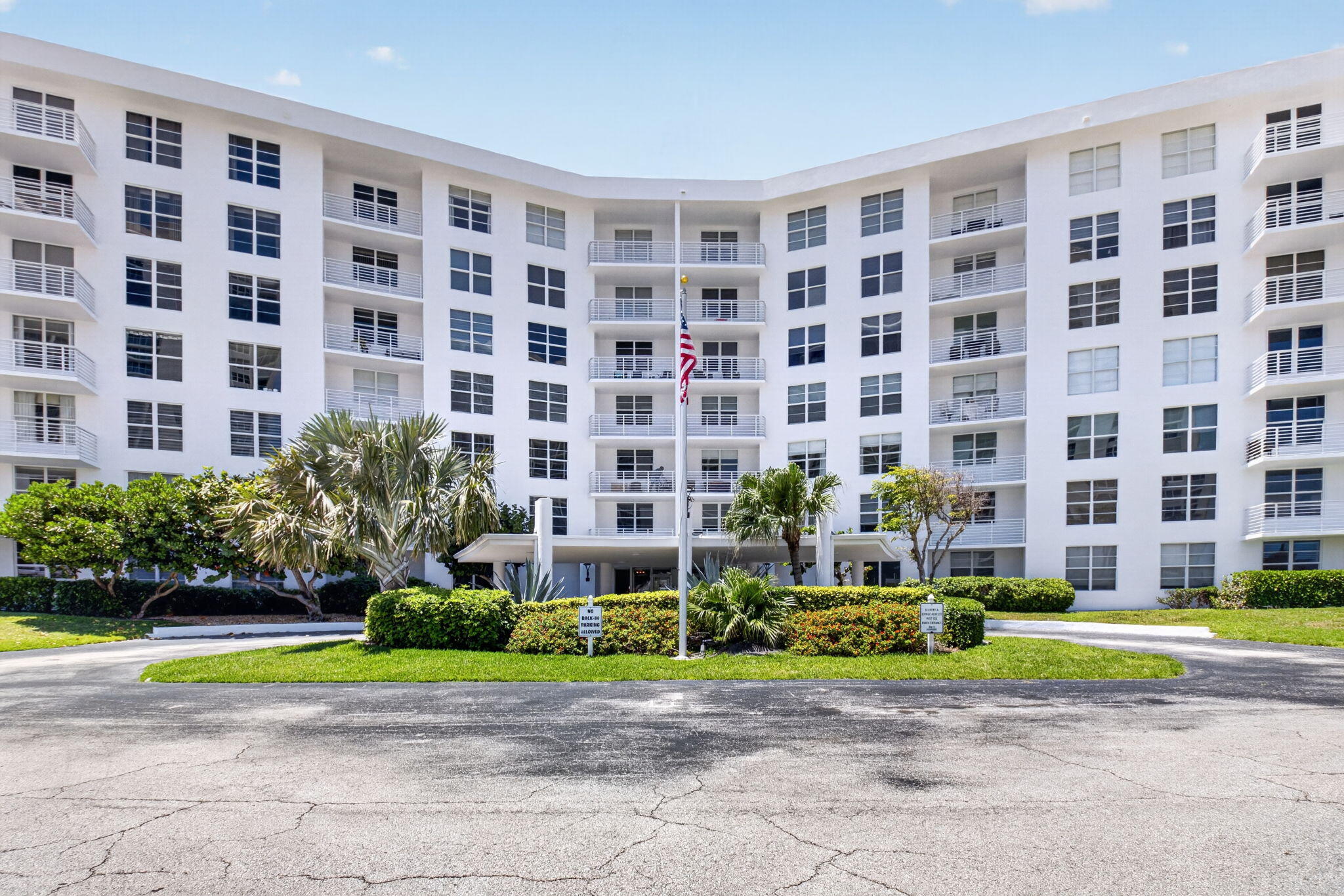 2851 South Ocean Boulevard, Unit 5M Boca Raton, FL 33432 - Photo 1 of 46 Building