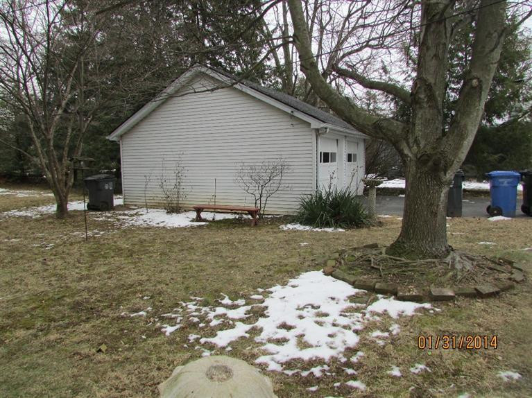 1939 Fontaine Road Lexington, KY 40502 - Photo 21 of 28 Photo 22