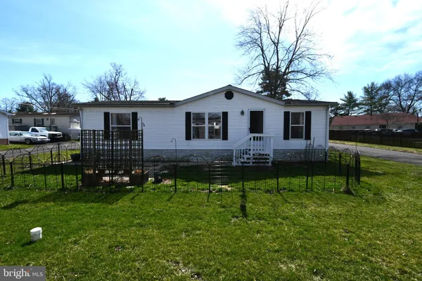 $160,000 | 45 Maple Drive, Doylestown, PA 18901