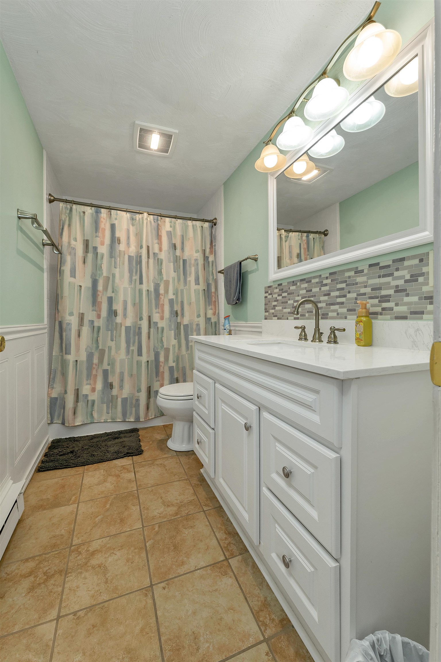1035 South Mammoth Road, Unit 3 Manchester, NH 03109 - Photo 28 of 37