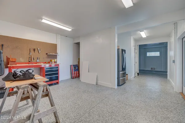 $4,350,000 | 7 Waterfront Circle, Hampstead, NC 28443