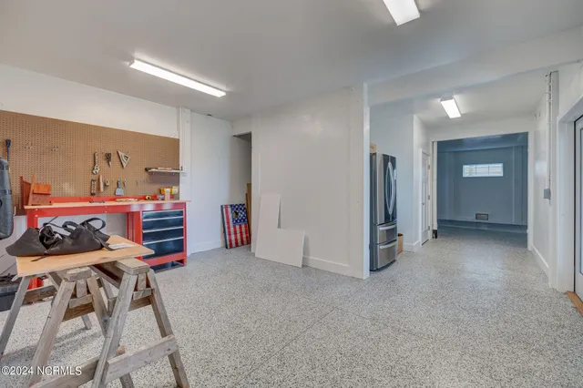 $4,350,000 | 7 Waterfront Circle, Hampstead, NC 28443