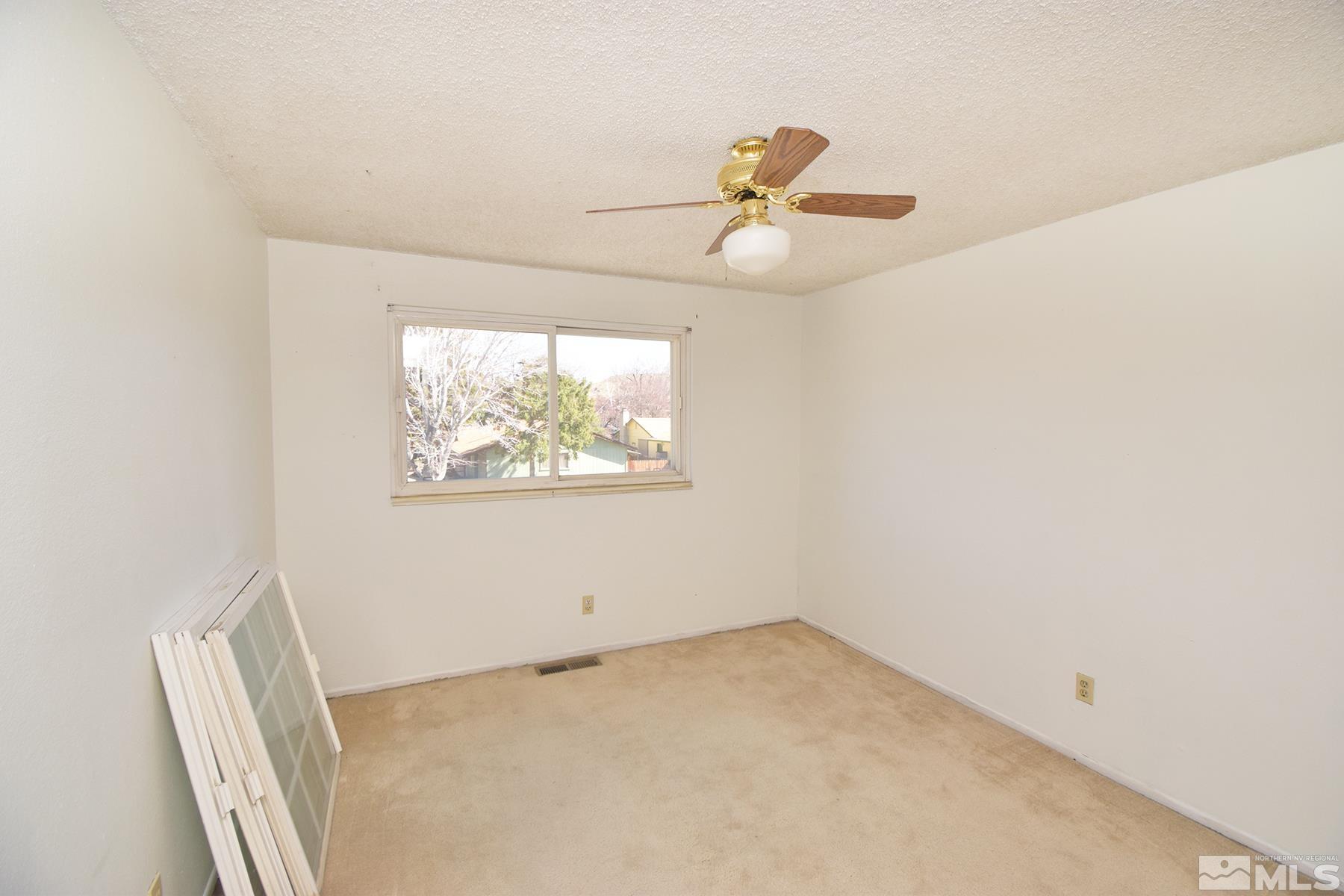 7405 Bluestone Drive Reno, NV 89511 - Photo 36 of 40 Photo 36