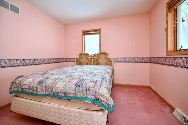 $340,000 | 25476 Highway 248, Minnesota City, MN 55959