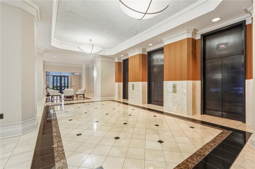 3475 Oak Valley Road Northeast, Unit 1470 Atlanta, GA 30326 - Photo 18 of 22