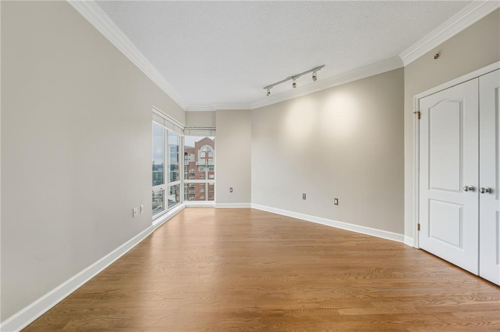 3475 Oak Valley Road Northeast, Unit 1470 Atlanta, GA 30326 - Photo 5 of 22