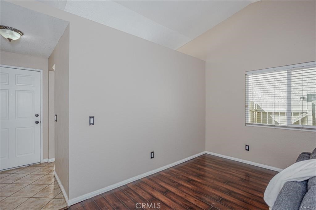 14010 Hillcrest Drive Fontana, CA 92337 - Photo 6 of 21