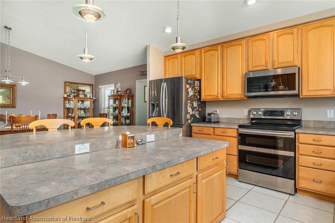 117 Zodiac Road Sebring, FL 33876 - Photo 10 of 42 Gallery Image 10