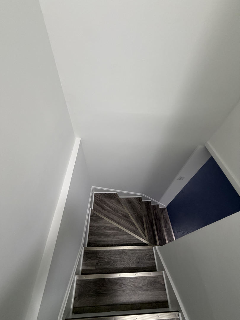 9534 South Yale Avenue Chicago, IL 60628 - Photo 16 of 26 a view of entryway