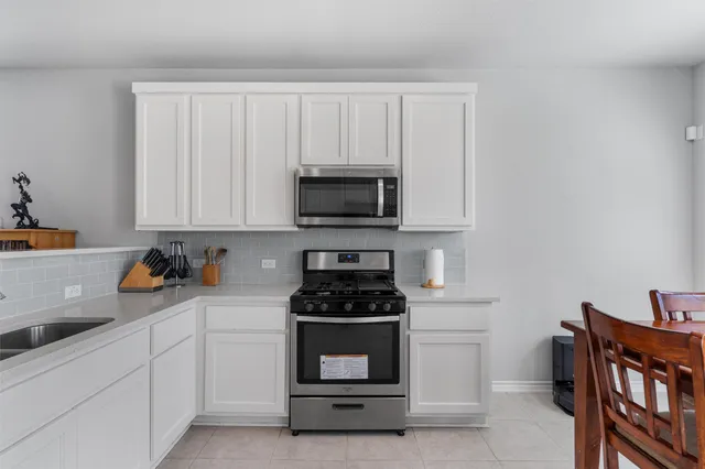 $2,400 | 1148 Kimblewick Drive, Georgetown, TX 78626