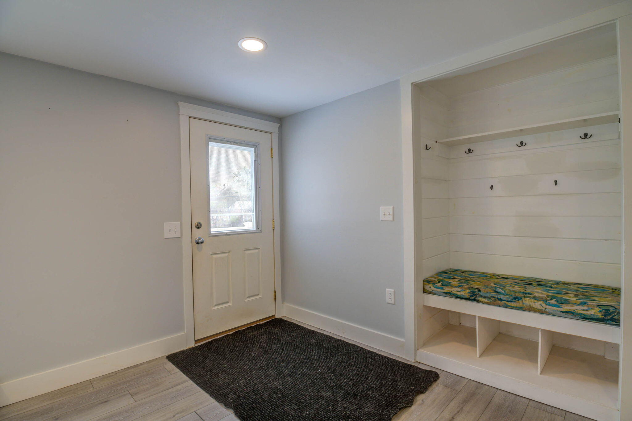 54 Phillips Road South Paris, ME 04281 - Photo 5 of 36 4-web-or-mls-pic-4