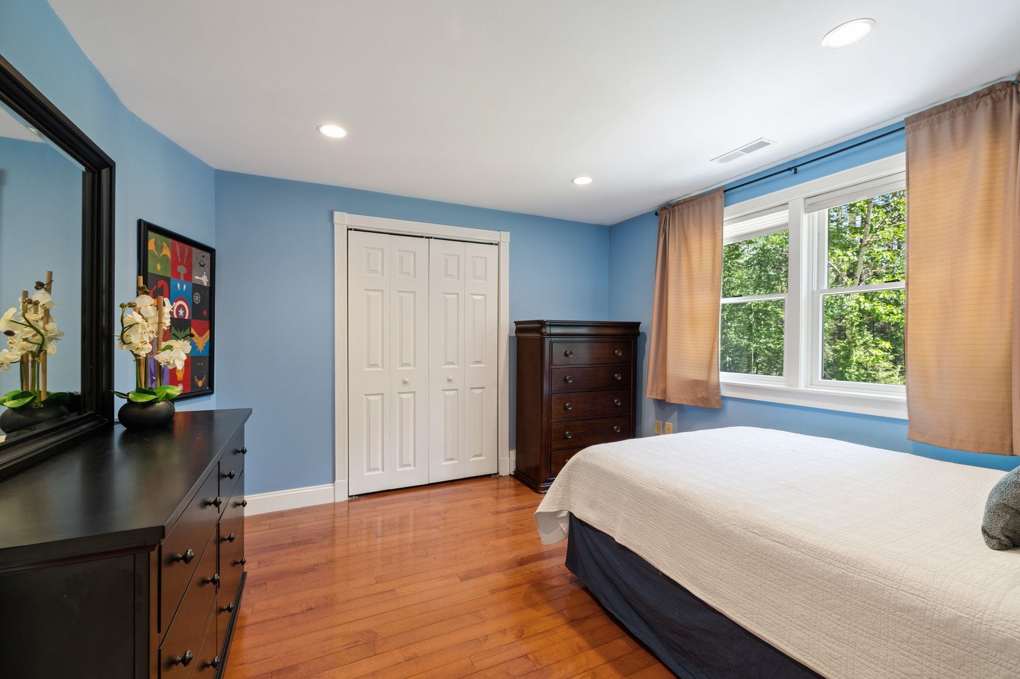 21 Blossom Road Windham, NH 03087 - Photo 28 of 40 Gallery Image 28