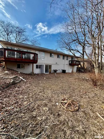 $270,500 | 200 Campanile Drive, East Peoria, IL 61611