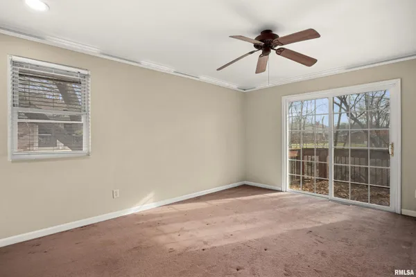 $260,500 | 200 Campanile Drive, East Peoria, IL 61611