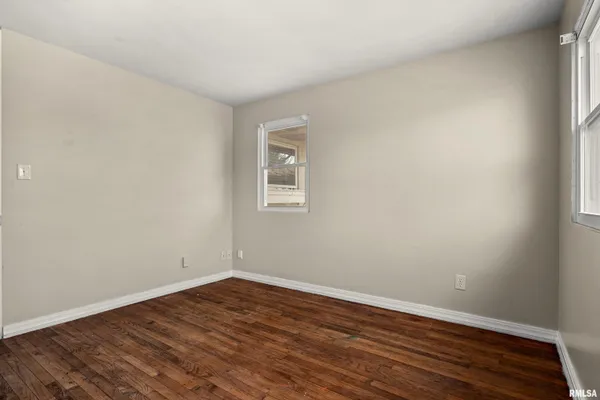 $260,500 | 200 Campanile Drive, East Peoria, IL 61611