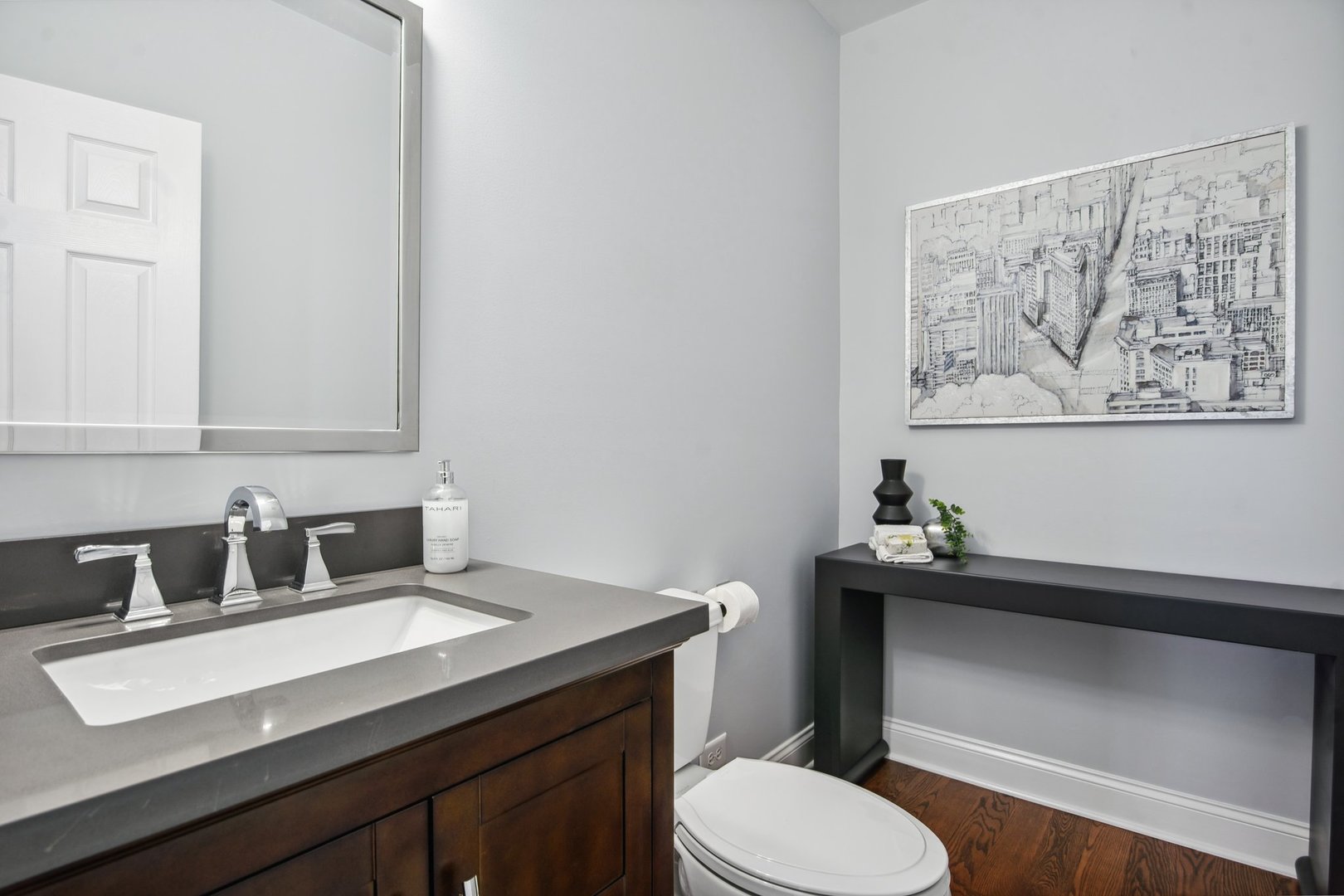 3341 Hillcrest Road Geneva, IL 60134 - Photo 25 of 52 a bathroom with a sink vanity and toilet