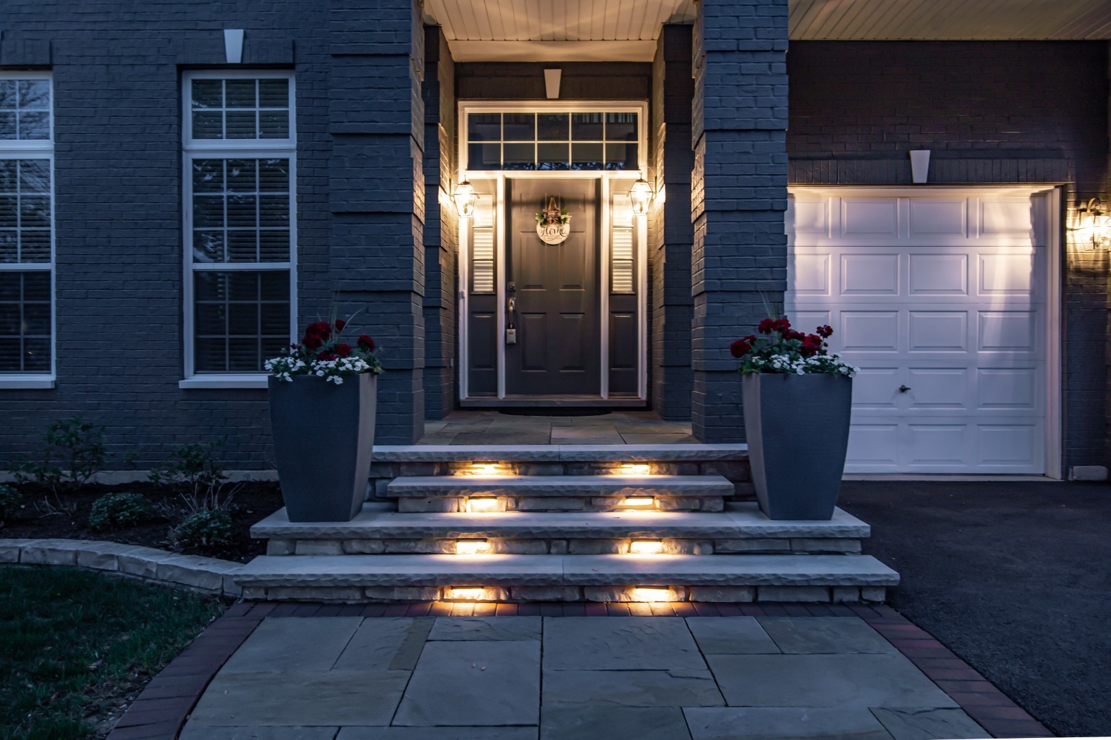 3341 Hillcrest Road Geneva, IL 60134 - Photo 4 of 52 a view of a entryway of the house with potted plants