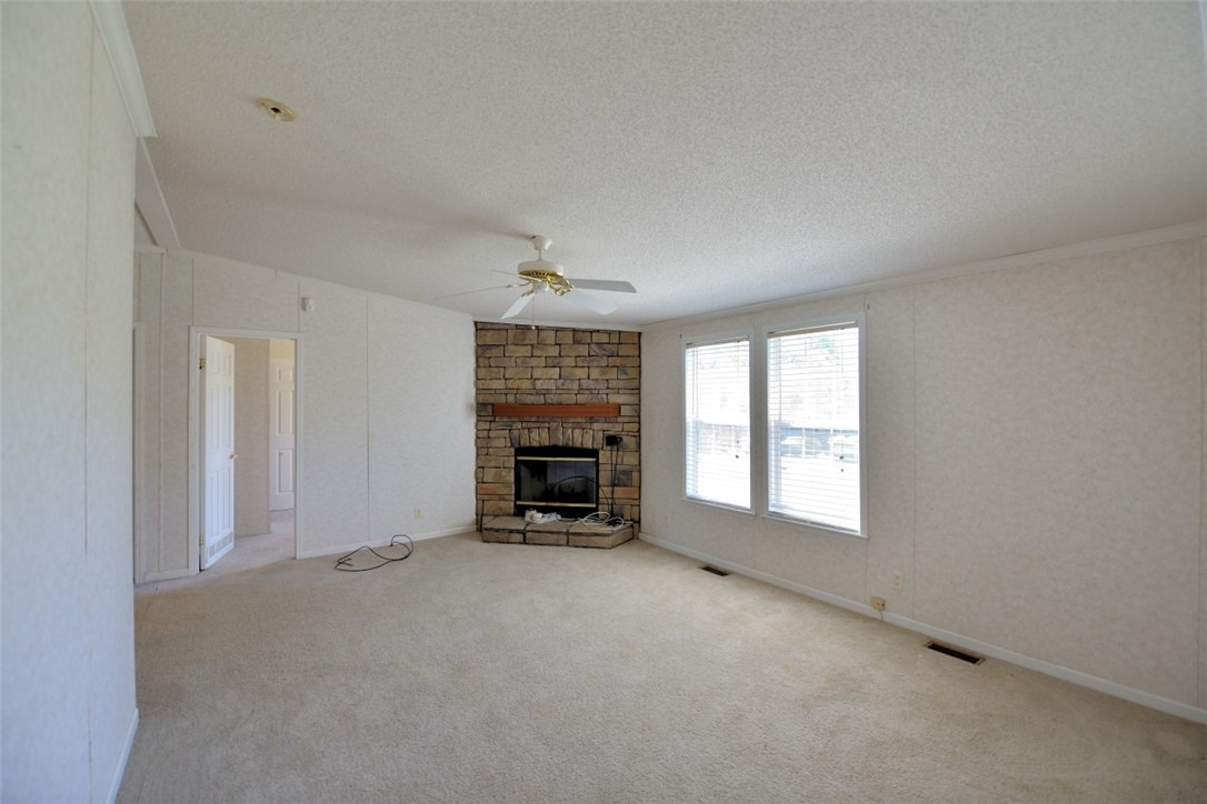 103 Cloverdale Road Seneca, SC 29678 - Photo 21 of 37 Gallery Image 21