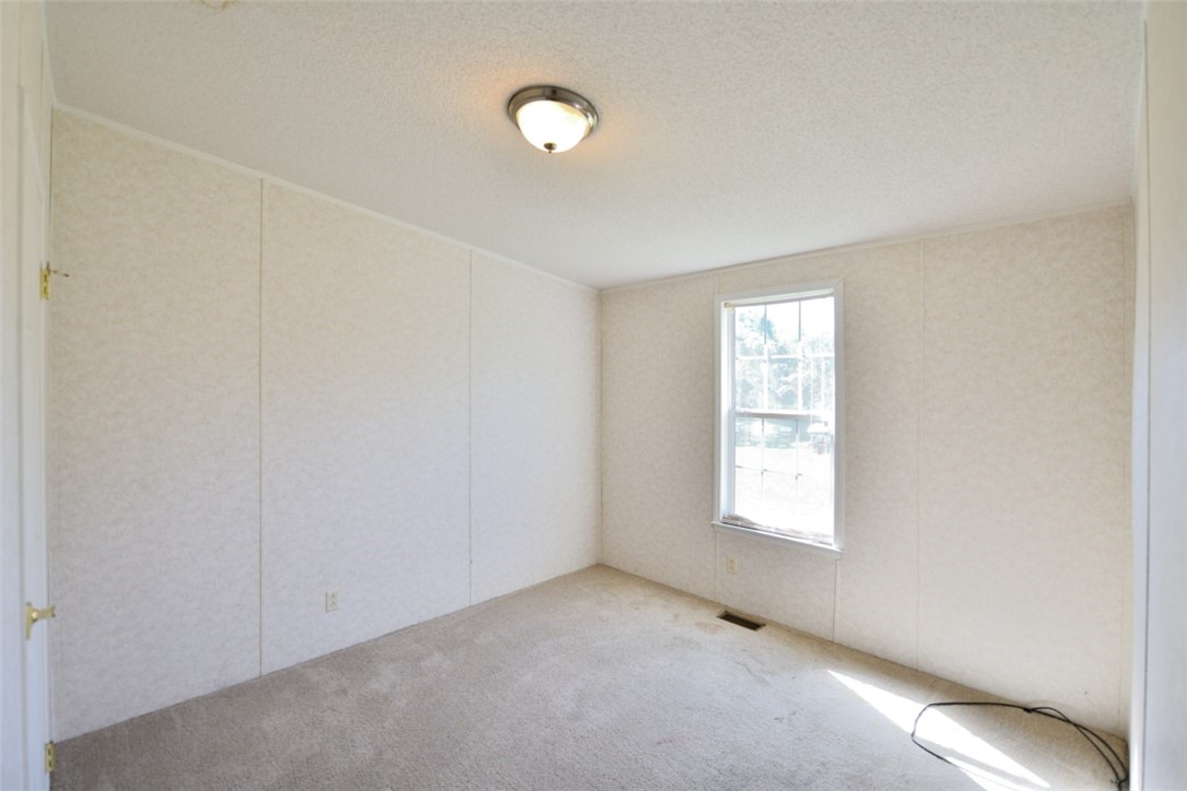 103 Cloverdale Road Seneca, SC 29678 - Photo 23 of 37 Gallery Image 23