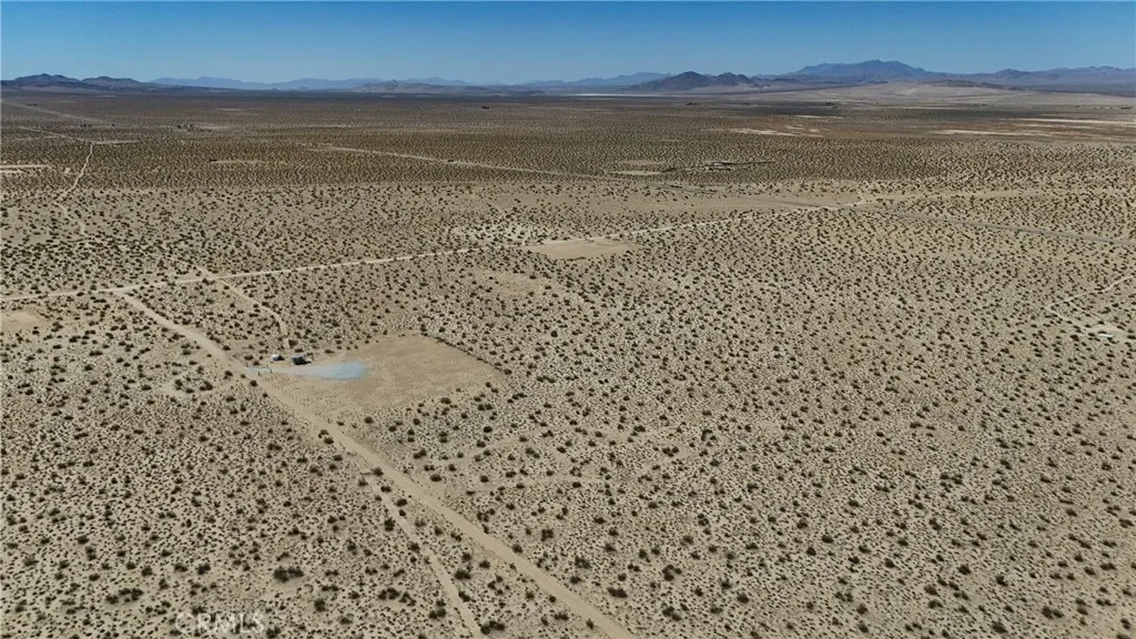 752 Firethorn Way Johnson Valley, CA 92285 - Photo 2 of 10