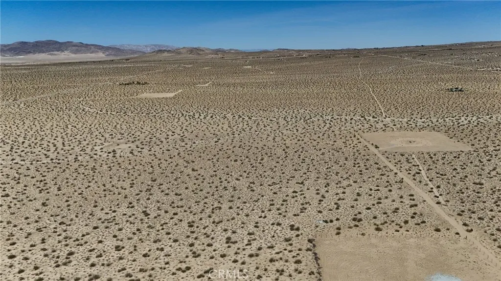752 Firethorn Way Johnson Valley, CA 92285 - Photo 7 of 10