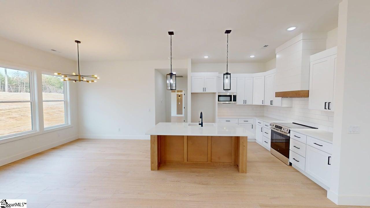 273 State Rd S-42-742 Wellford, SC 29385 - Photo 3 of 35 Gallery Image 3