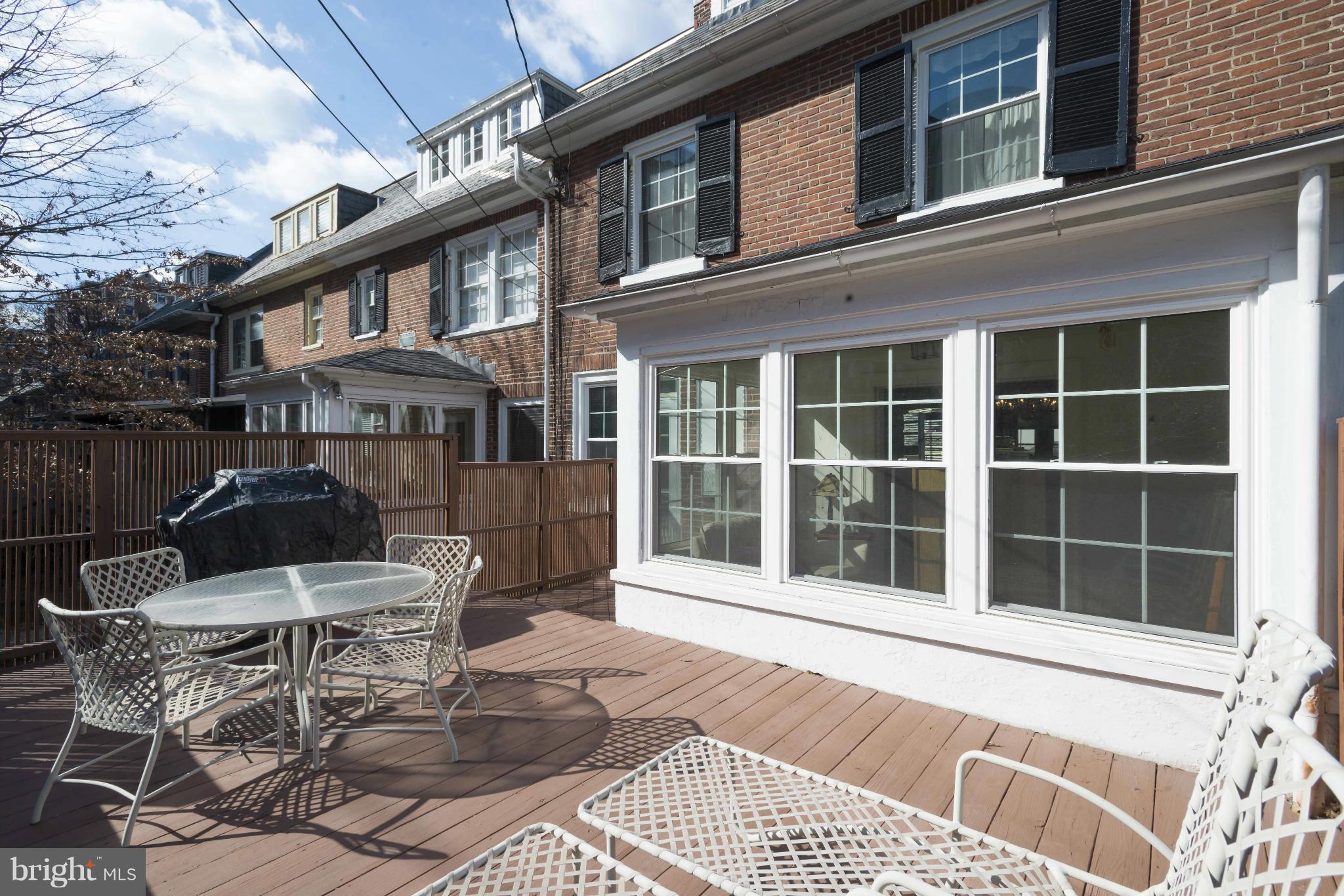3929 Cloverhill Road Baltimore, MD 21218 - Photo 27 of 29 Exterior (Rear)