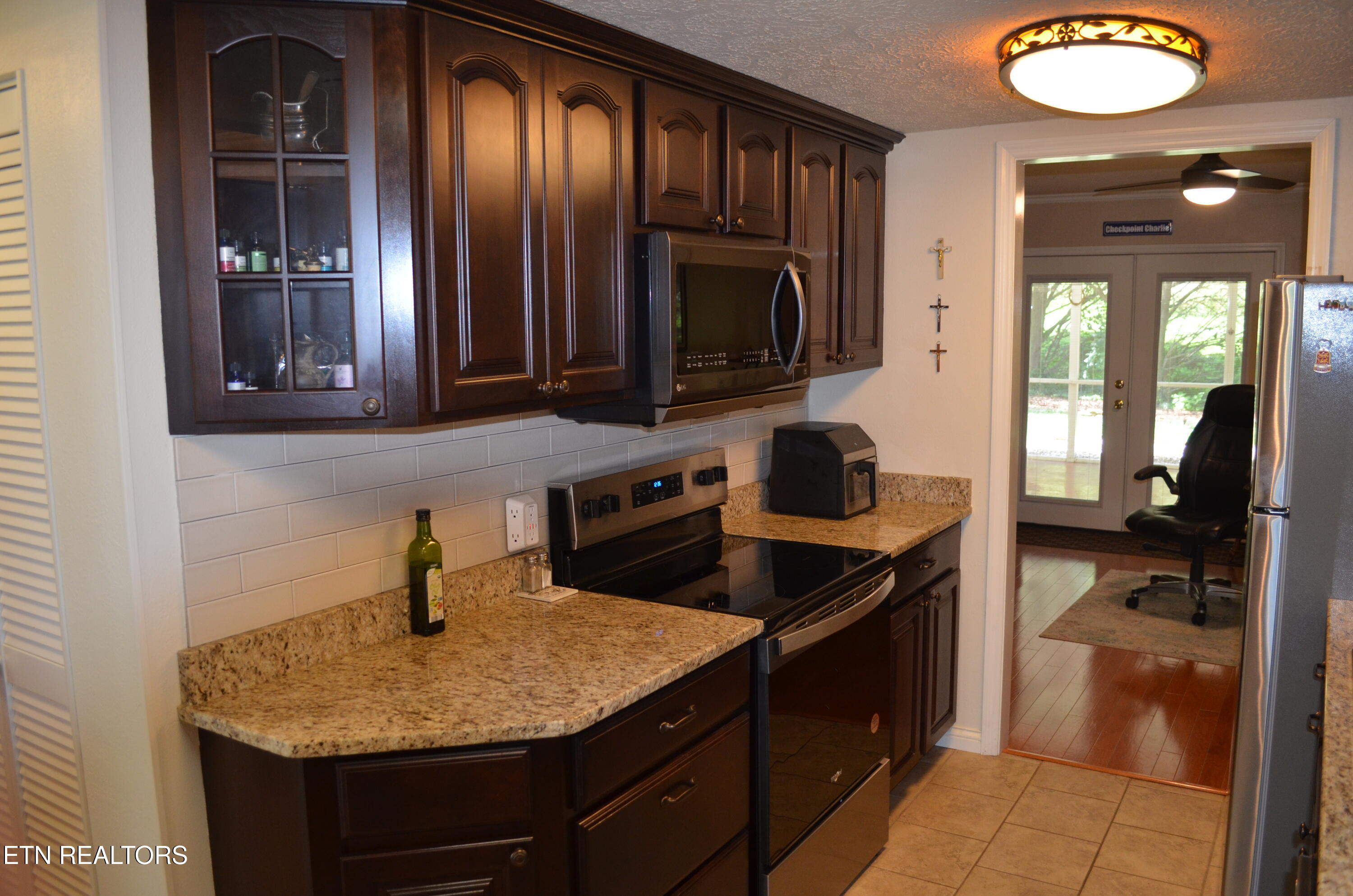 68 Valley Forge Drive, Unit 5A Oak Ridge, TN 37830 - Photo 16 of 51 68 Valley Forge 010
