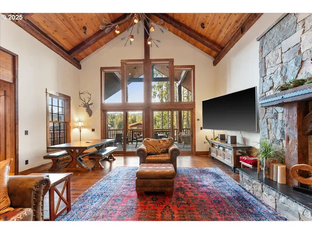 $1,995,000 | 30930 Tyrolean Lane, Government Camp, OR 97028