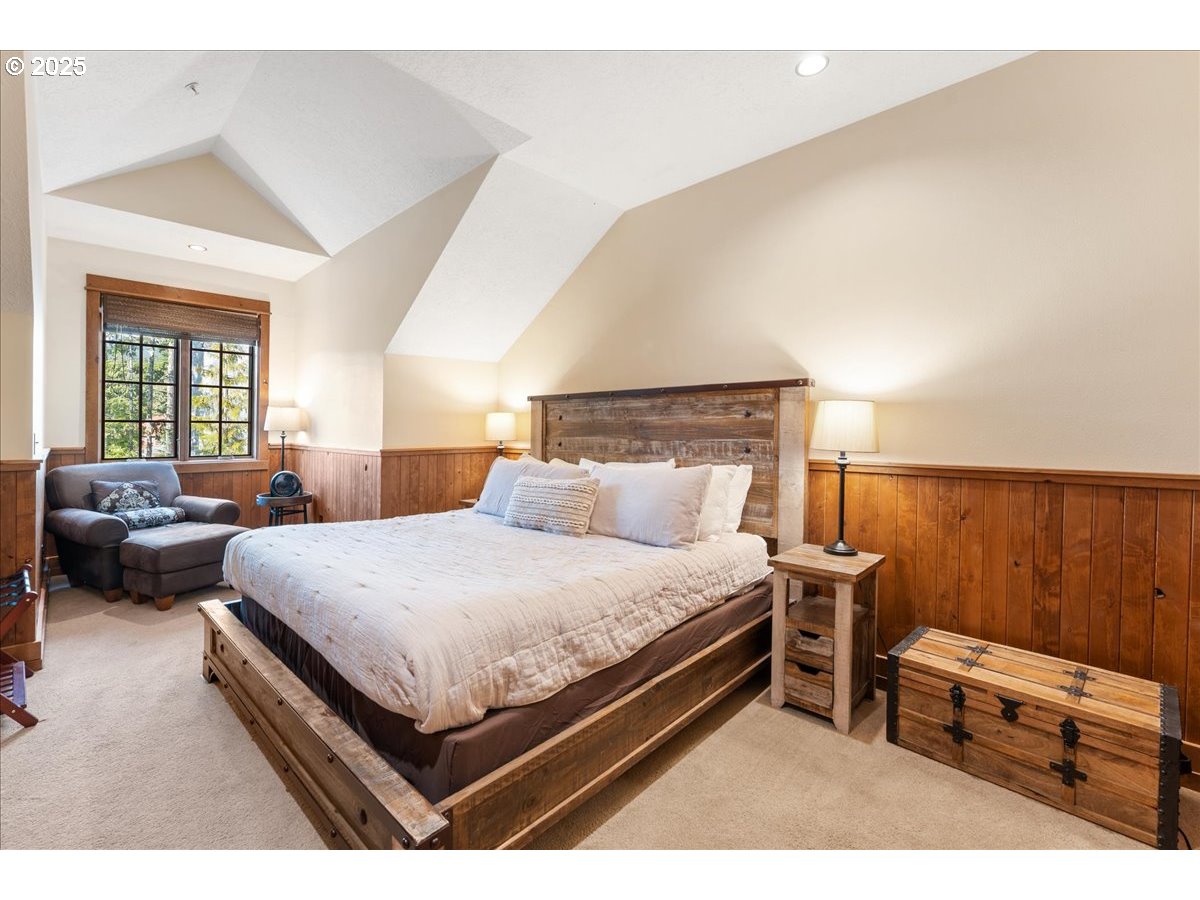 30930 Tyrolean Lane Government Camp, OR 97028 - Photo 37 of 42 a bedroom with a bed and window