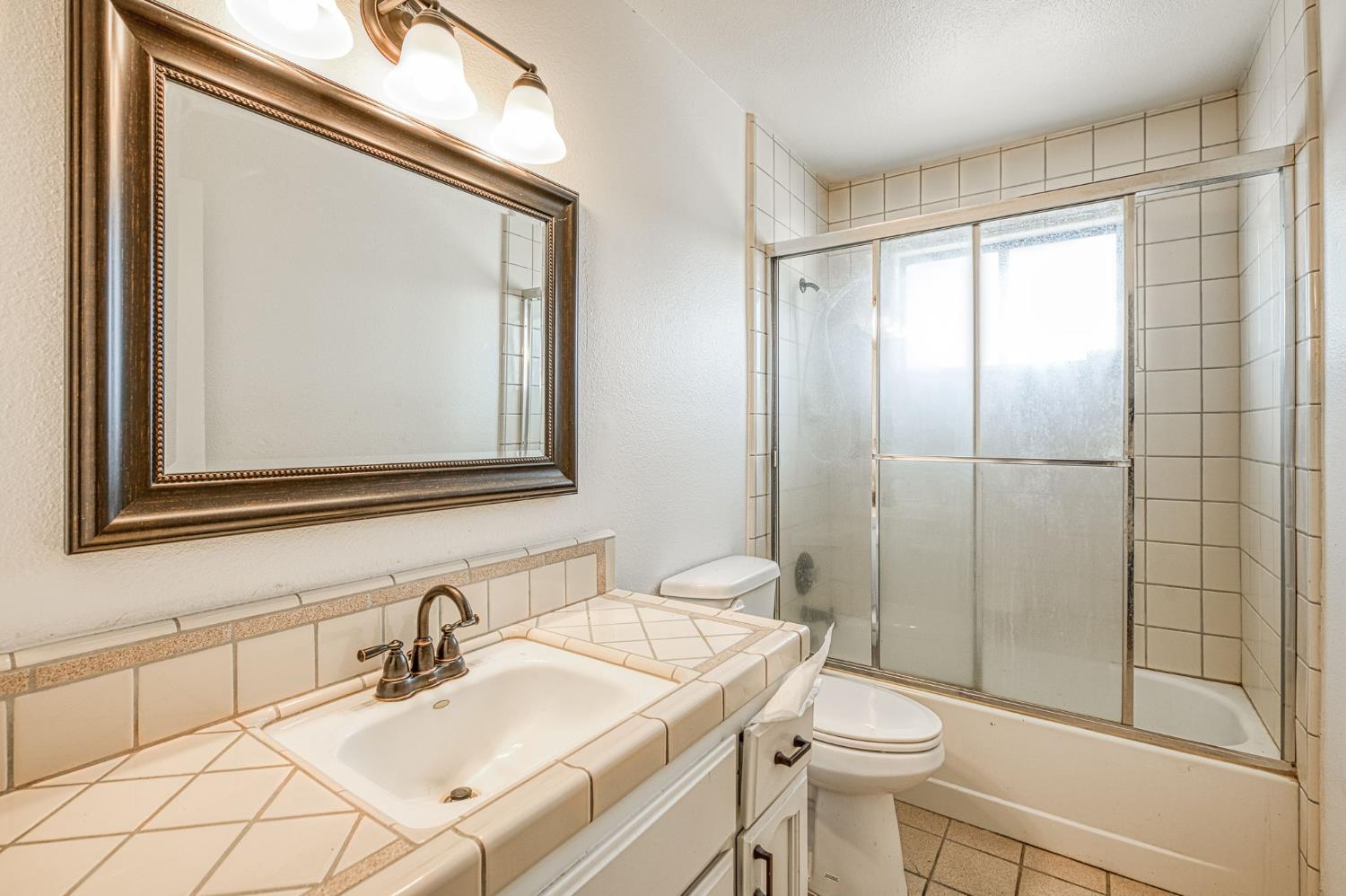 46592 Chukchansi Road Coarsegold, CA 93614 - Photo 10 of 18 Gallery Image 10