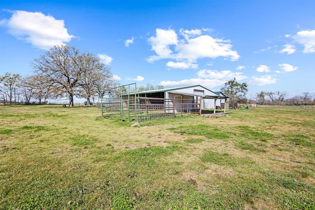521 County Road Blossom, TX 75416 - Photo 39 of 40