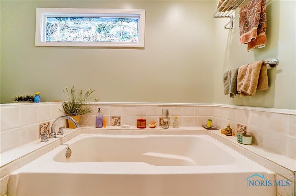 225 Sand Ridge Road Bowling Green, OH 43402 - Photo 25 of 50 Gallery Image 25