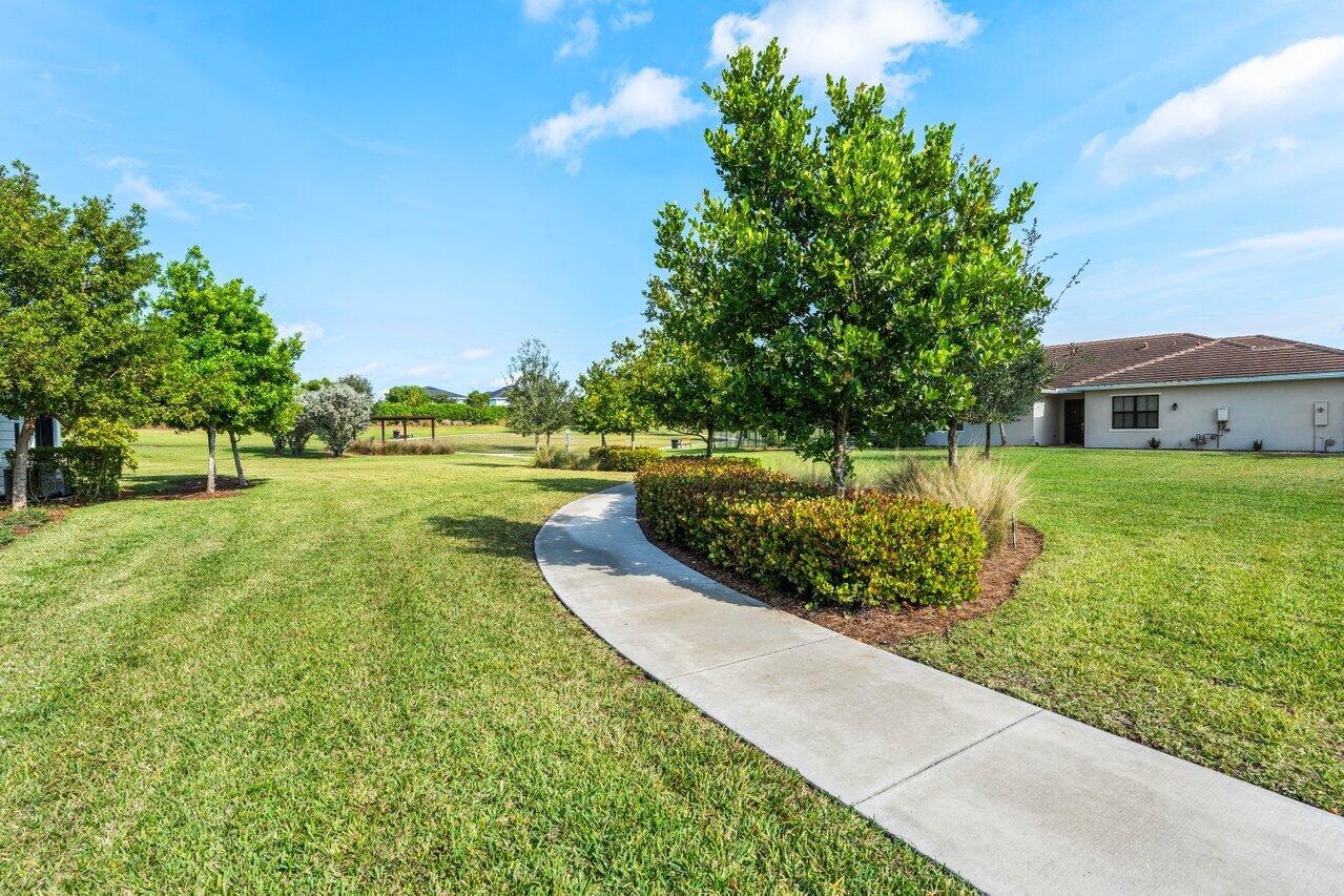 19743 Weathervane Way Loxahatchee, FL 33470 - Photo 7 of 70 circular trails