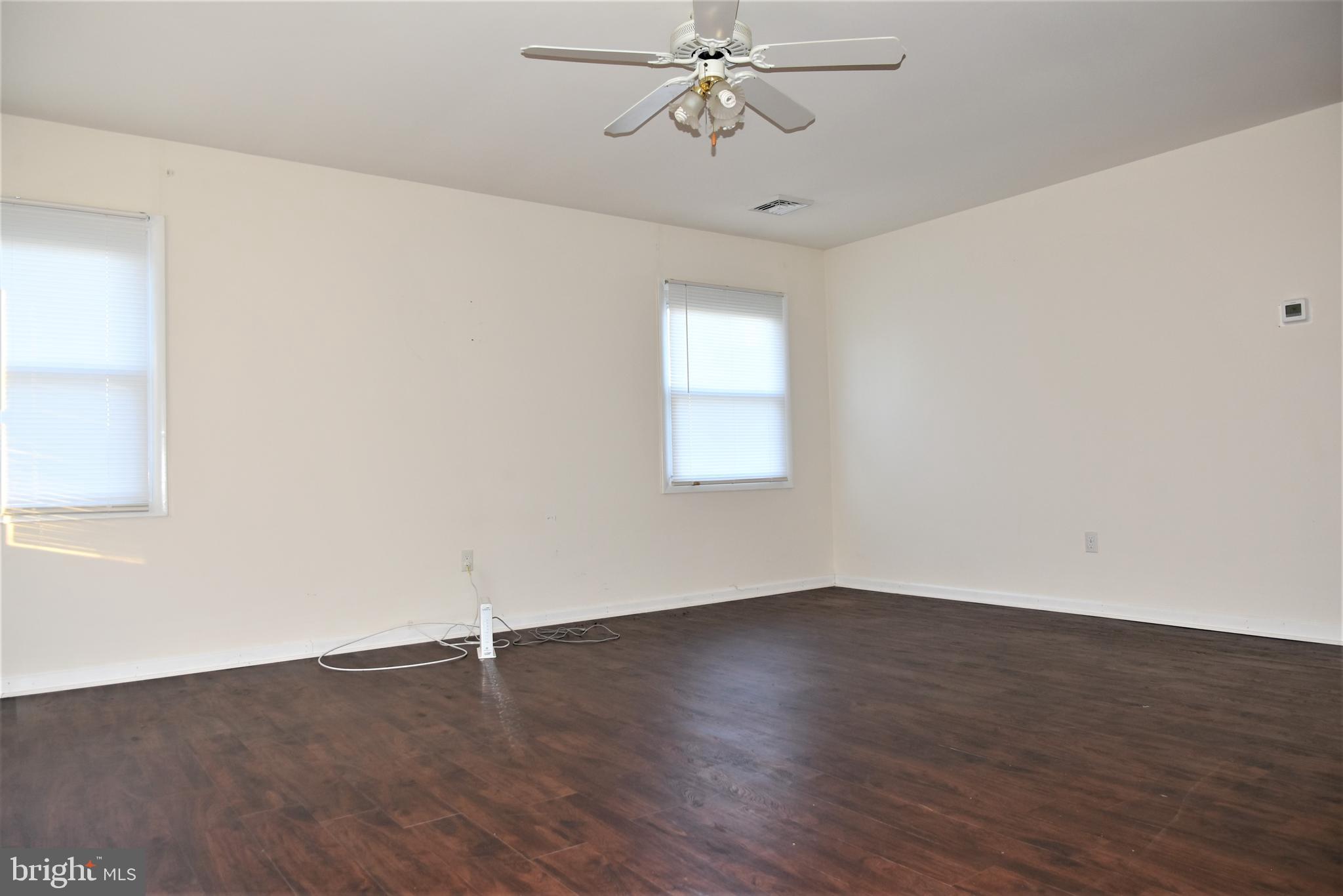 151 Millbrook Drive Willingboro, NJ 08046 - Photo 12 of 31