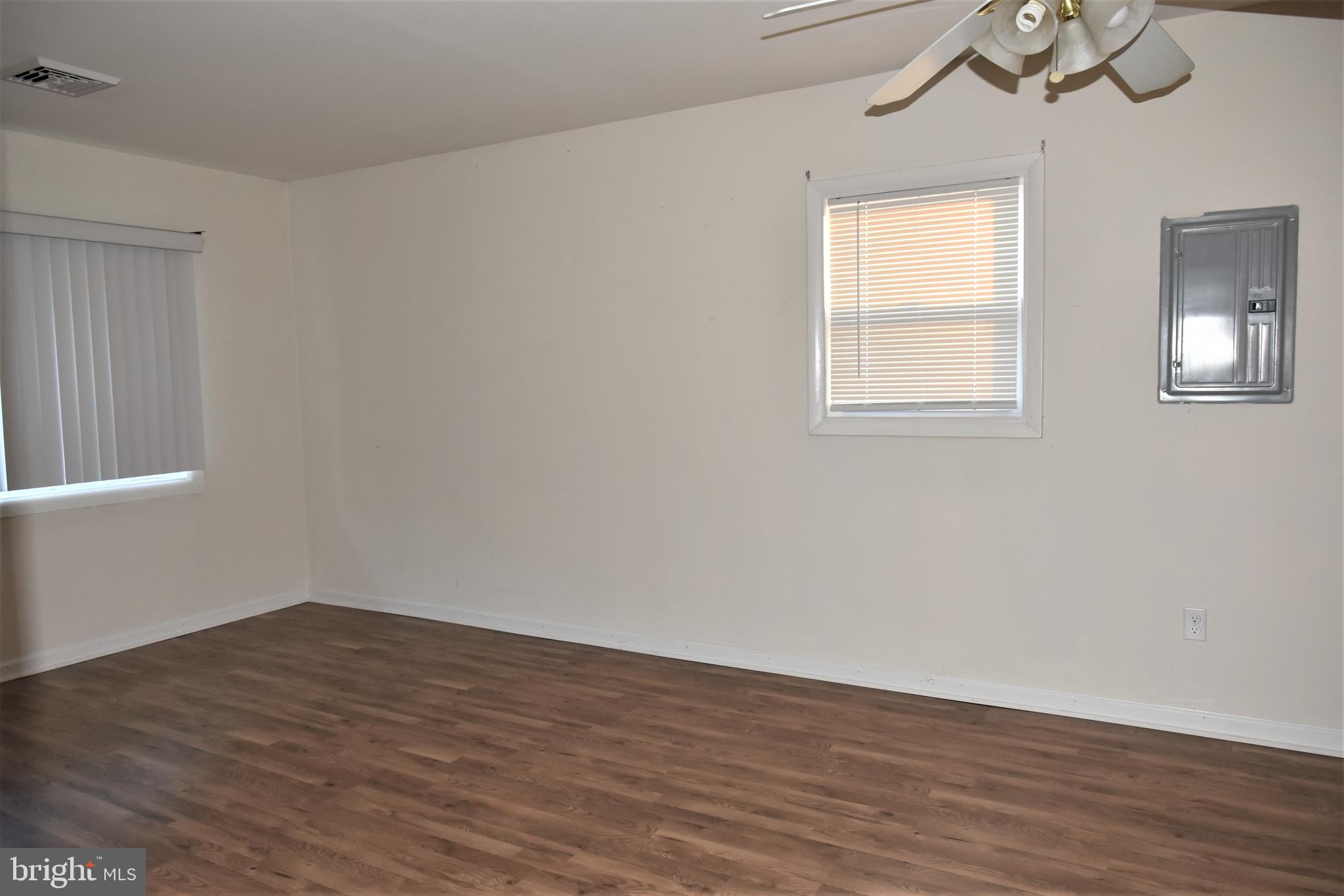 151 Millbrook Drive Willingboro, NJ 08046 - Photo 15 of 31