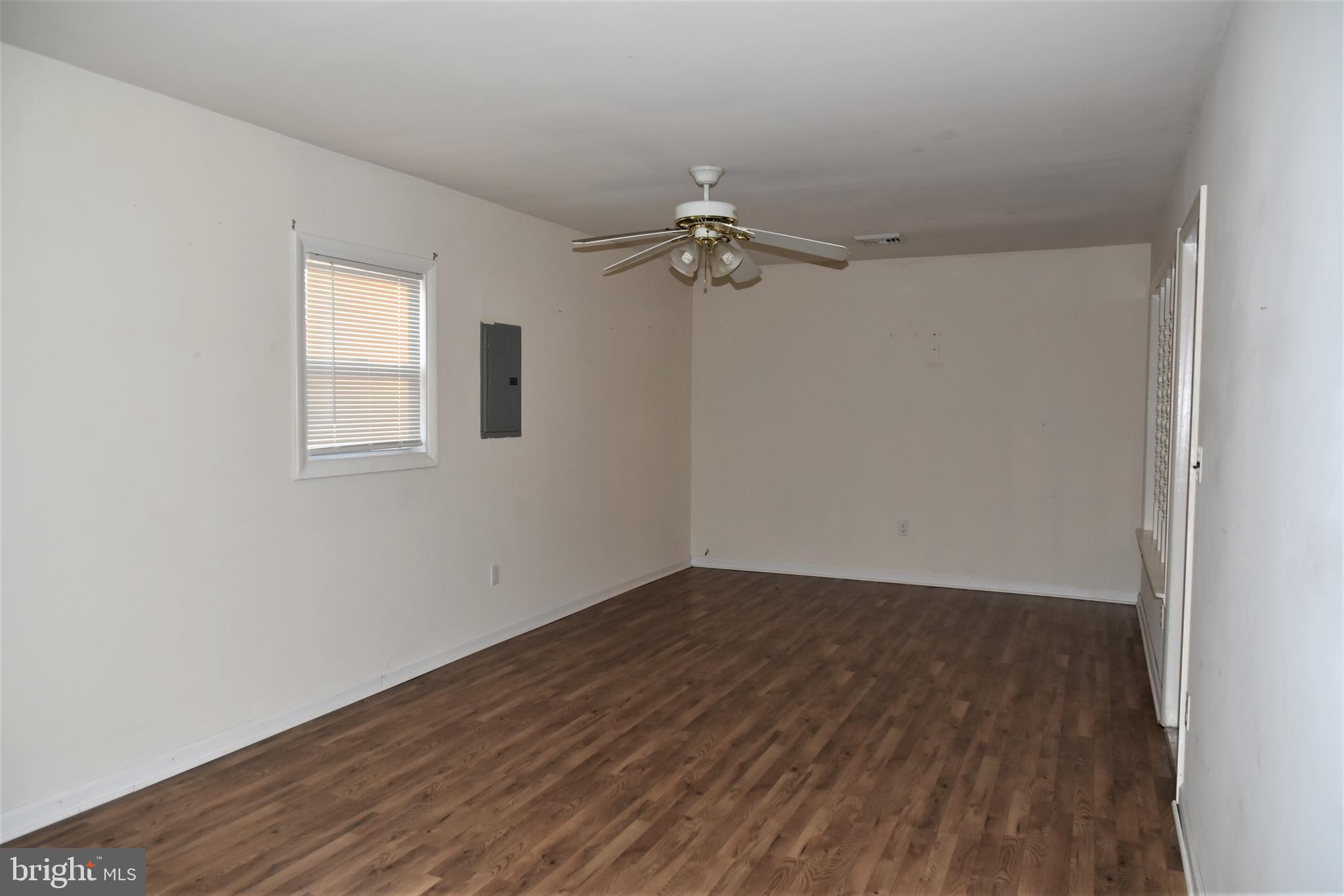 151 Millbrook Drive Willingboro, NJ 08046 - Photo 16 of 31