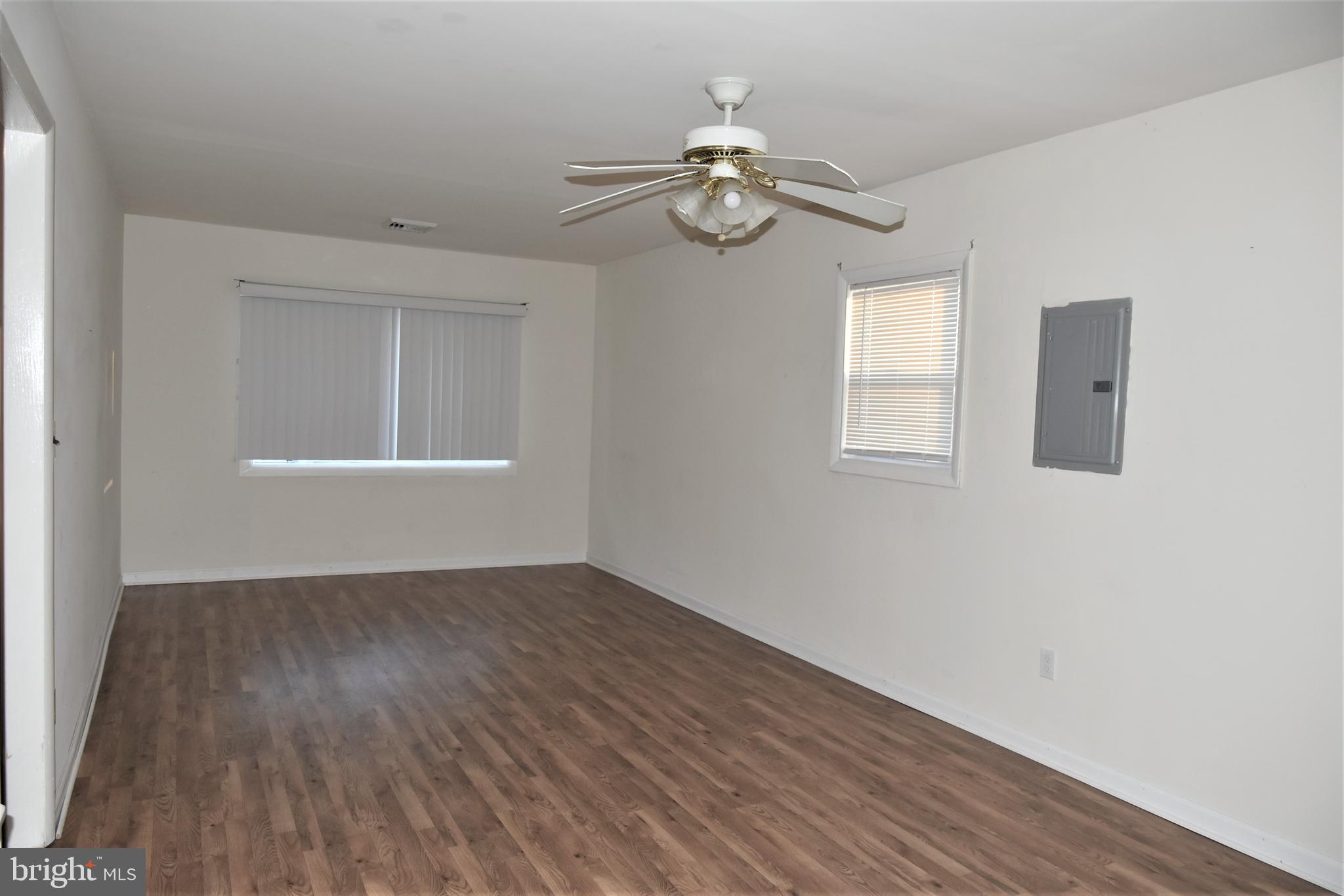 151 Millbrook Drive Willingboro, NJ 08046 - Photo 17 of 31