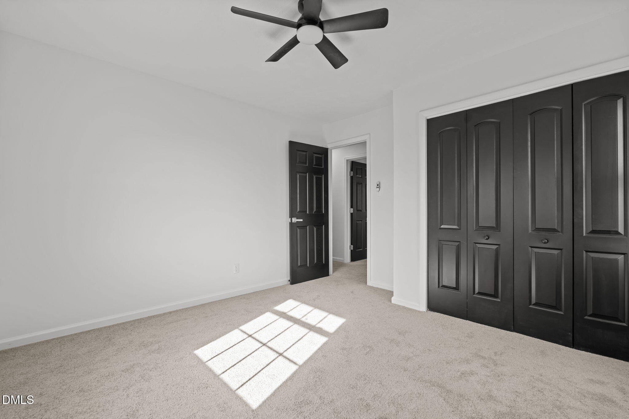 5420 Shipman Road Hope Mills, NC 28348 - Photo 12 of 31