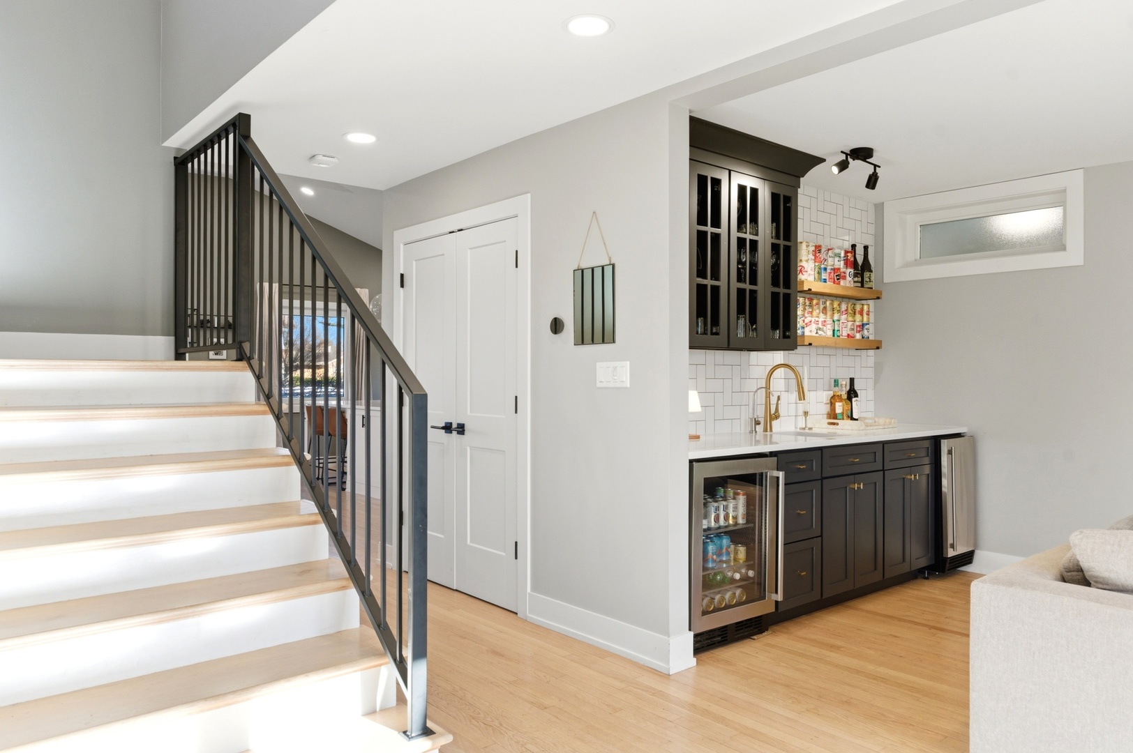 334 Huntington Lane Elmhurst, IL 60126 - Photo 12 of 32