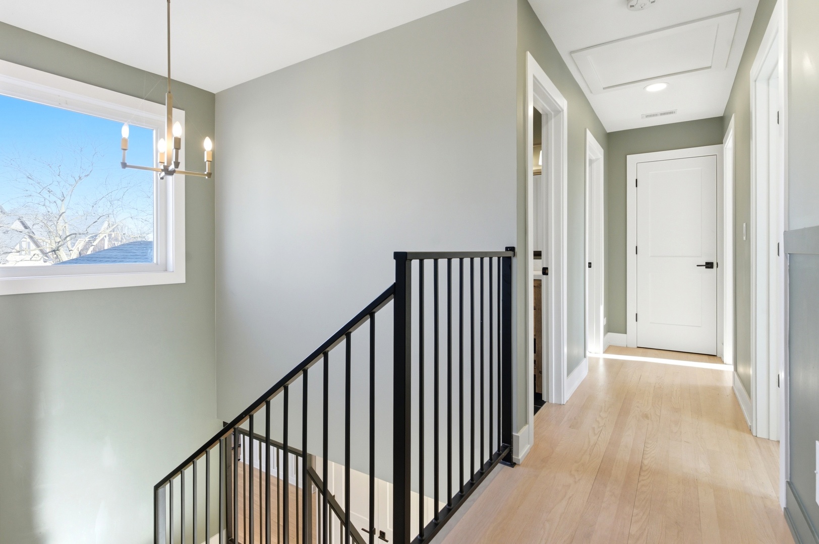 334 Huntington Lane Elmhurst, IL 60126 - Photo 13 of 32